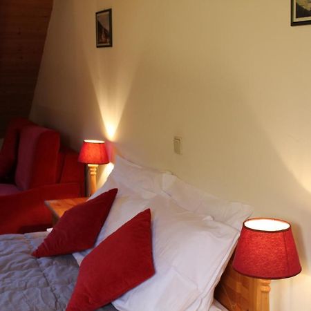 Aparthotel Residenze Sonnenschein Casa Rossa Villabassa Zewnętrze zdjęcie