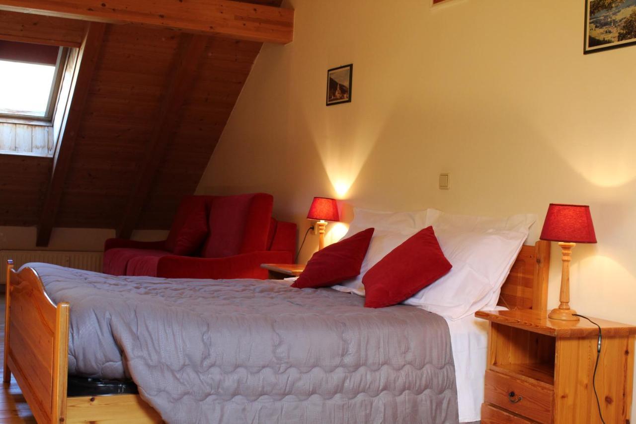Aparthotel Residenze Sonnenschein Casa Rossa Villabassa Zewnętrze zdjęcie