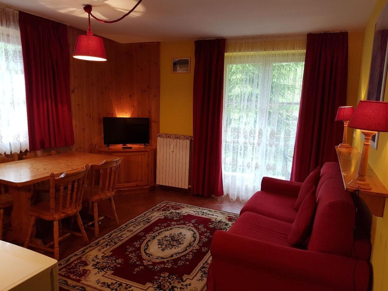 Aparthotel Residenze Sonnenschein Casa Rossa Villabassa Zewnętrze zdjęcie