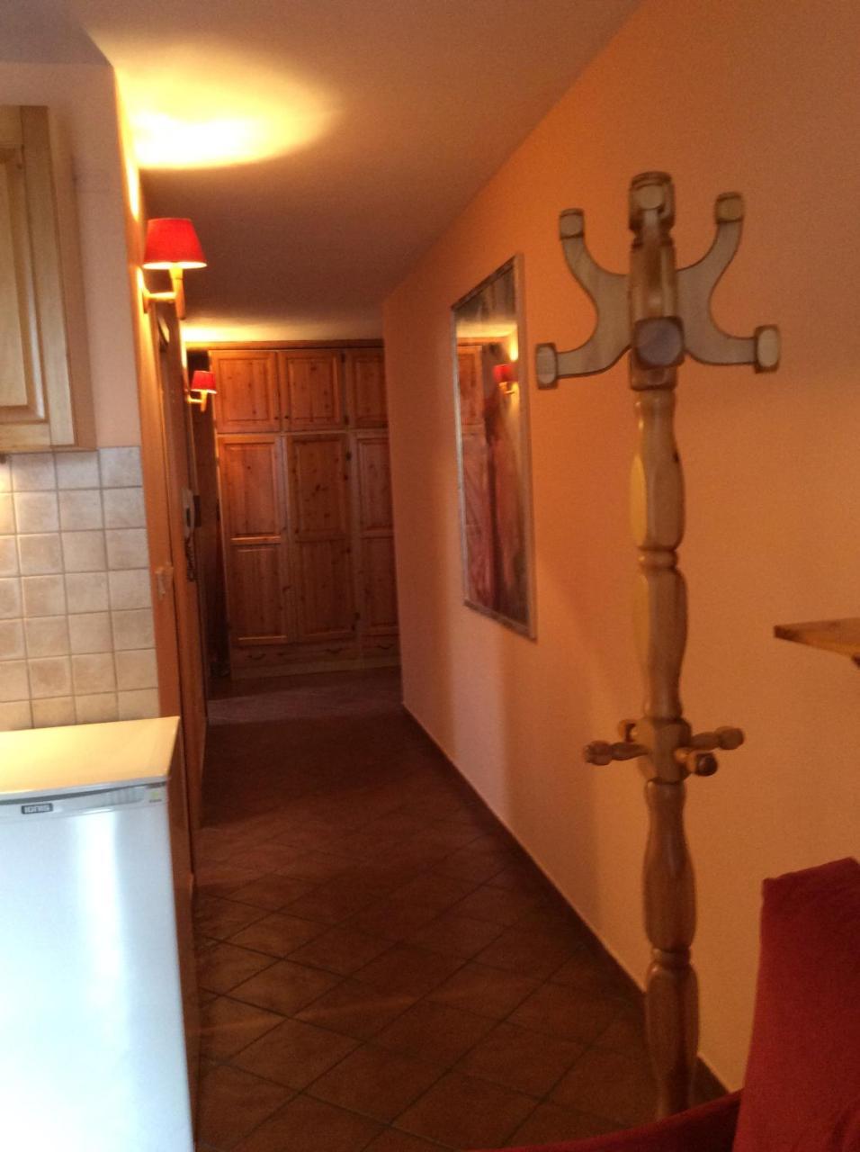 Aparthotel Residenze Sonnenschein Casa Rossa Villabassa Zewnętrze zdjęcie