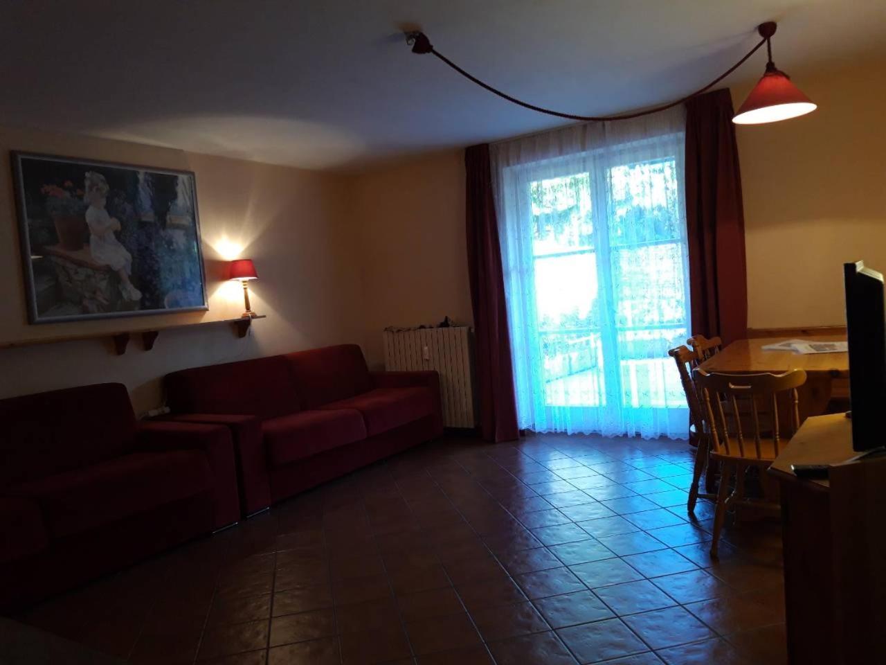Aparthotel Residenze Sonnenschein Casa Rossa Villabassa Zewnętrze zdjęcie