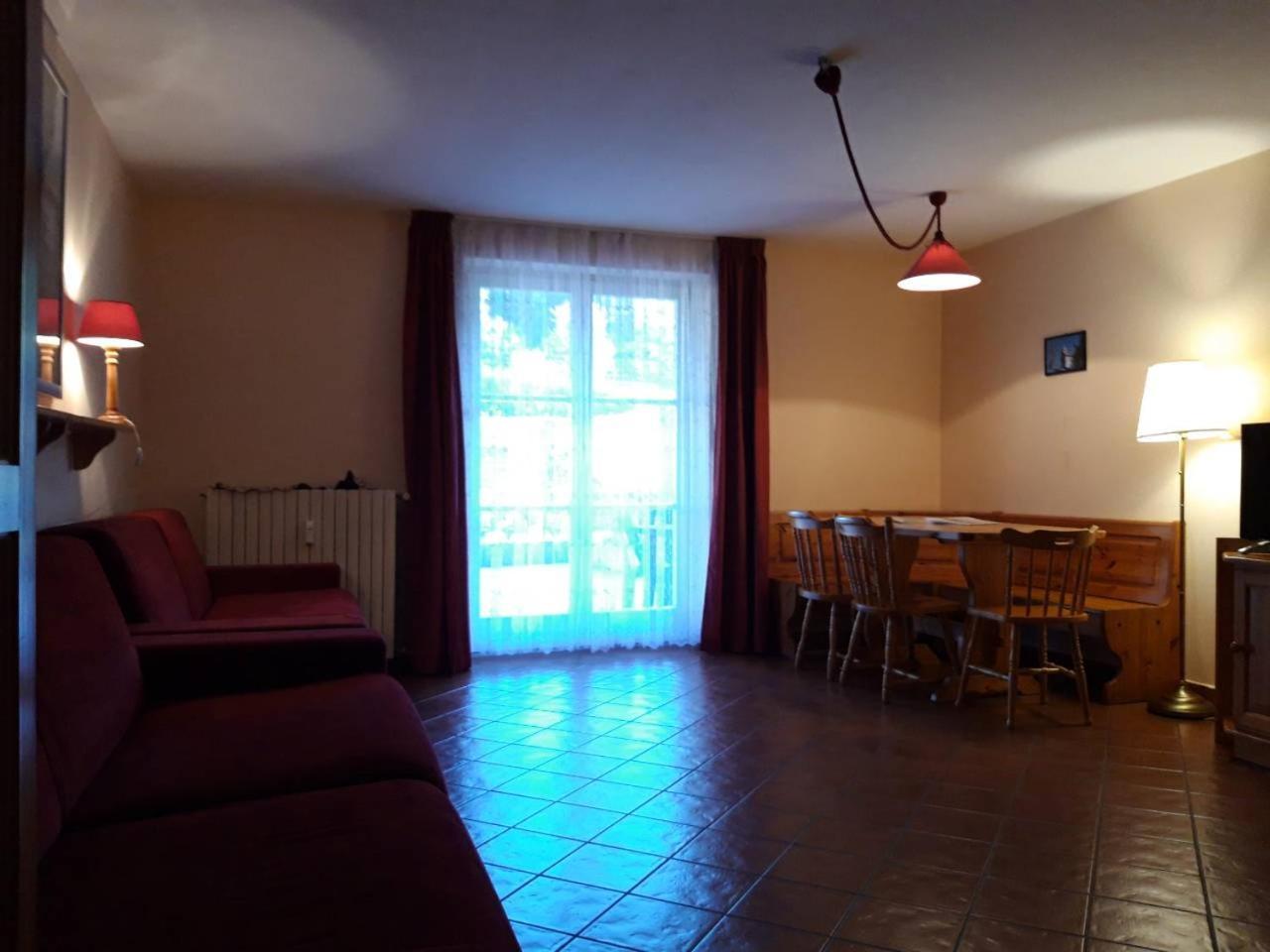 Aparthotel Residenze Sonnenschein Casa Rossa Villabassa Zewnętrze zdjęcie